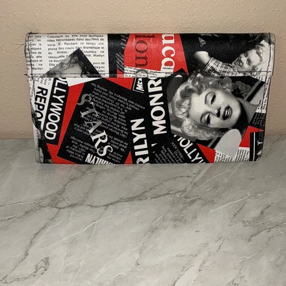 Marilyn Monroe Stylish Black and White Newspaper Clutch Bag.